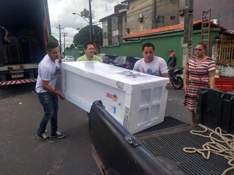 PaisagemDPE e Cemar entregam geladeiras para comunidades II