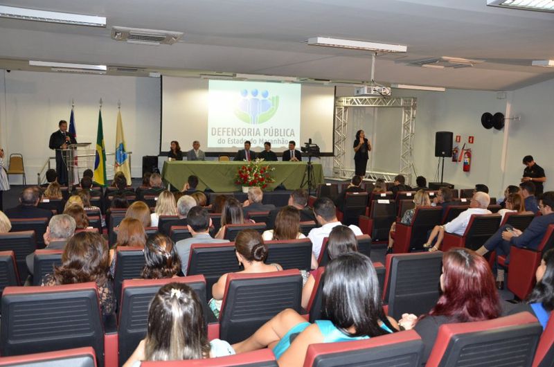 PaisagemPosse de defensores públicos IV