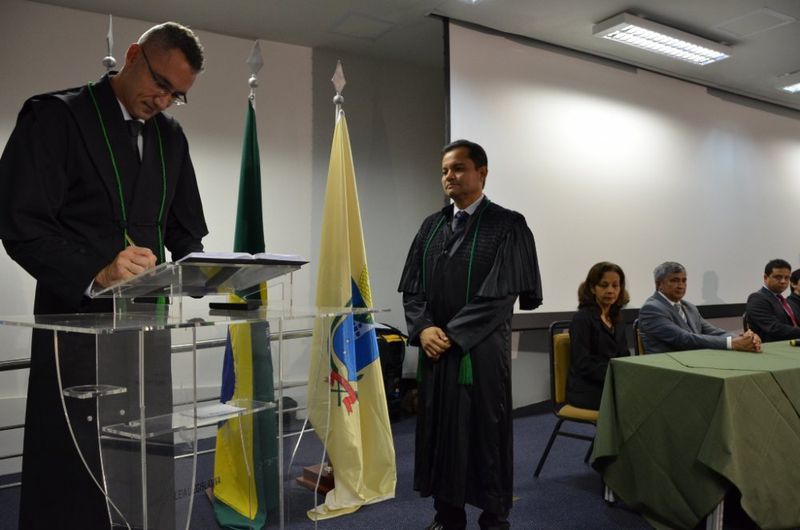 PaisagemPosse de defensores públicos II