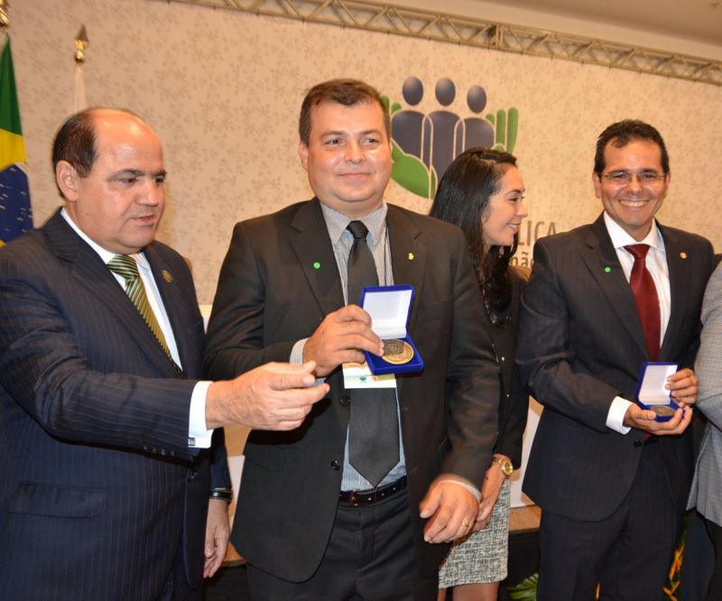 PaisagemI CONGRESSO DE DEFENSORES (MEDALHAS) - PARTE III